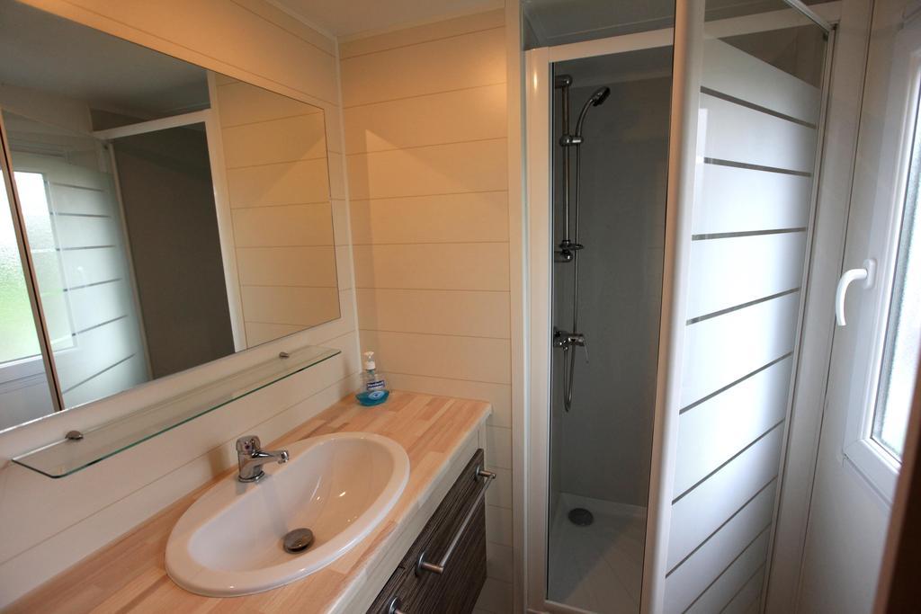 Camping Oase Praha Hotel Zlatniky  ห้อง รูปภาพ