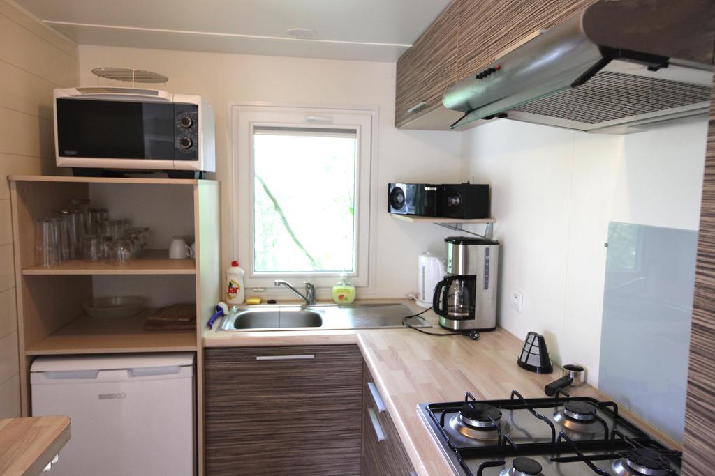 Camping Oase Praha Hotel Zlatniky  ห้อง รูปภาพ